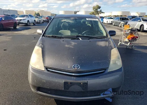 2010 Toyota Prius z USA, uszkodzony, nr VIN JTDKB20U993511526